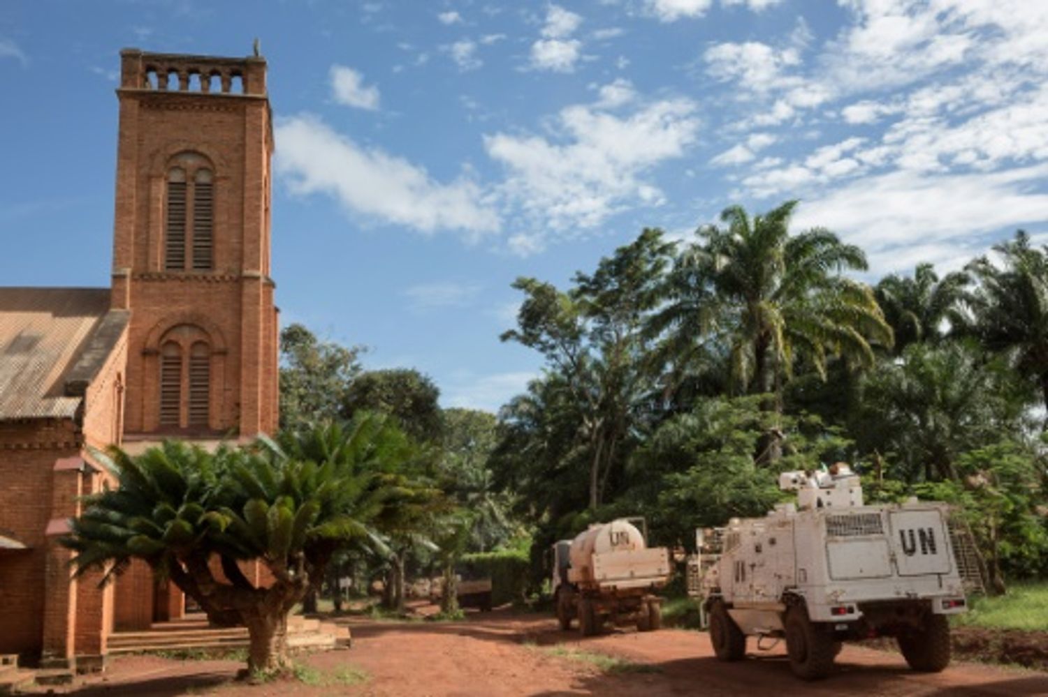 AFRICA RADIO