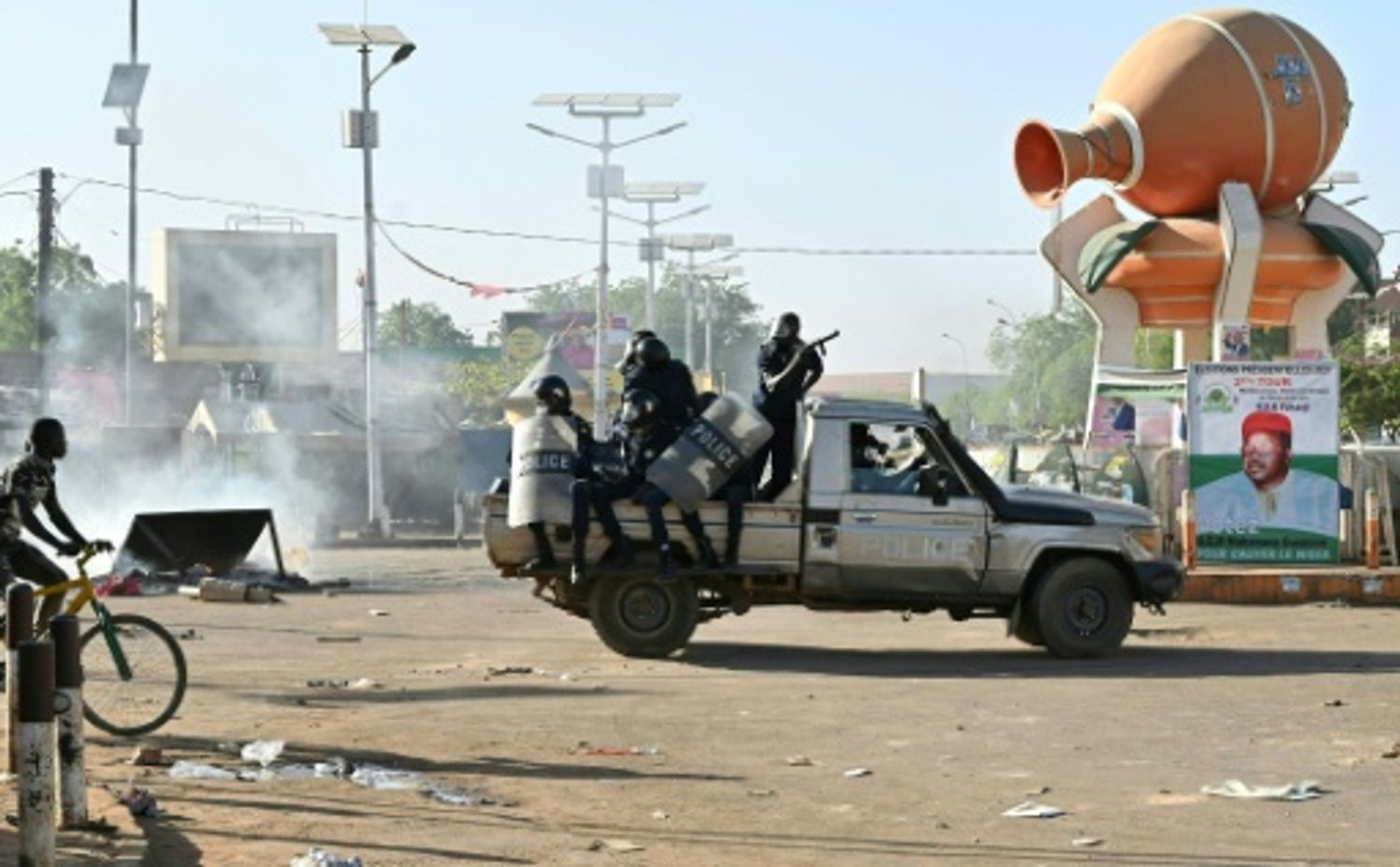 AFRICA RADIO