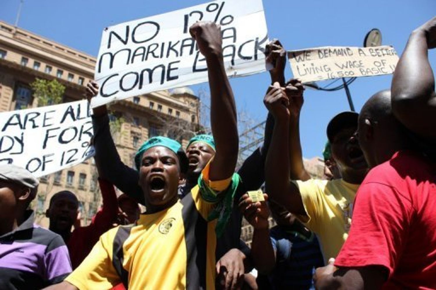 AFRICA RADIO