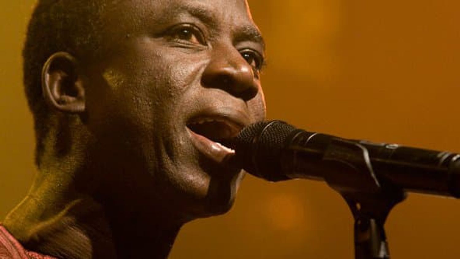 AFRICA RADIO