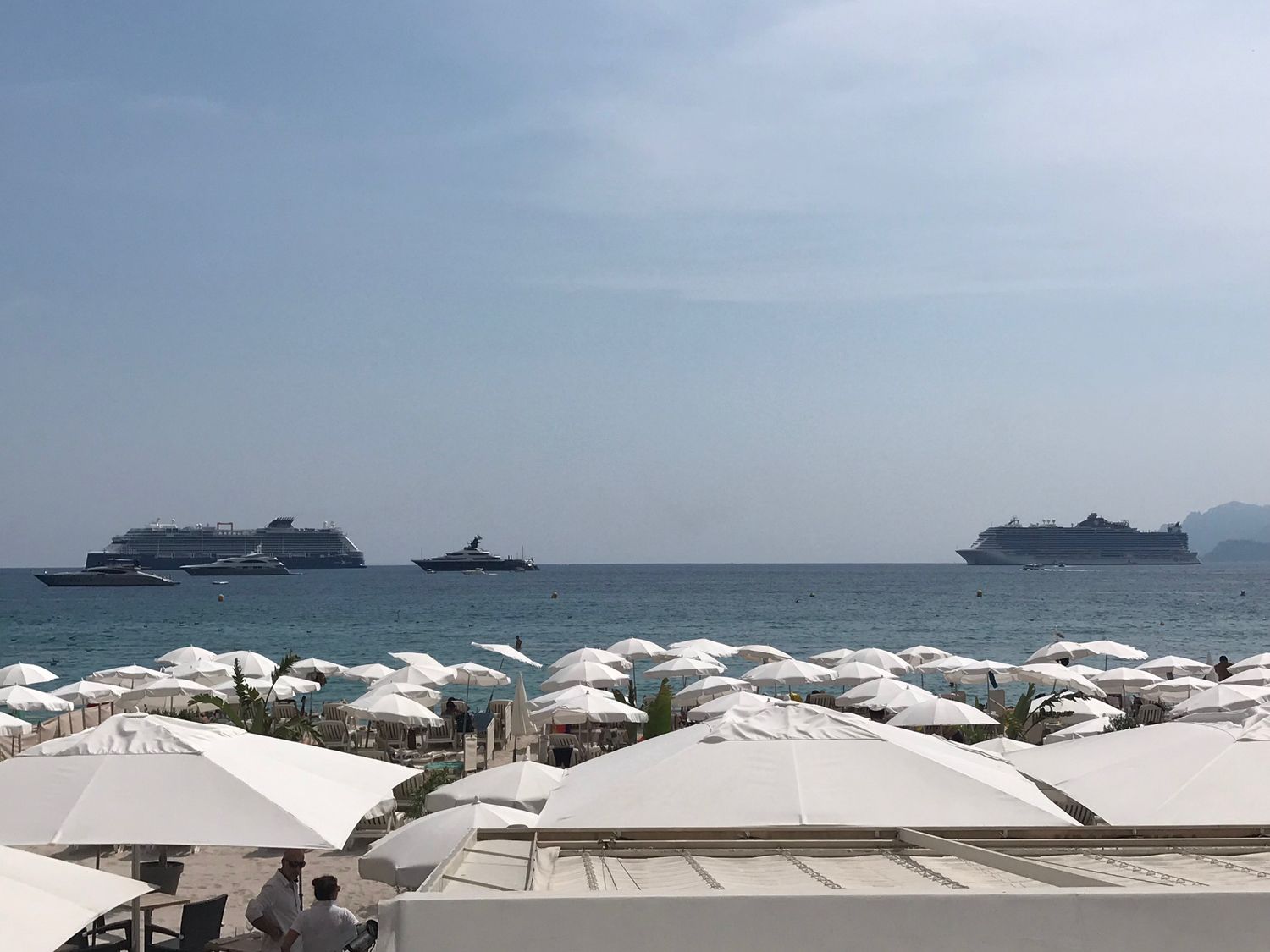CANNES RADIO