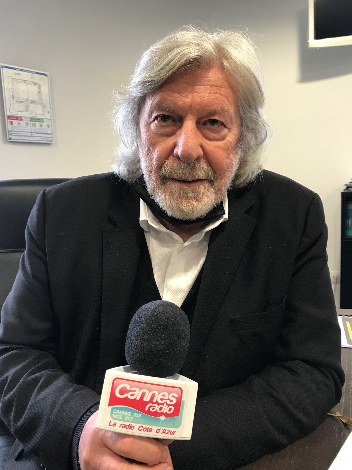 CANNES RADIO
