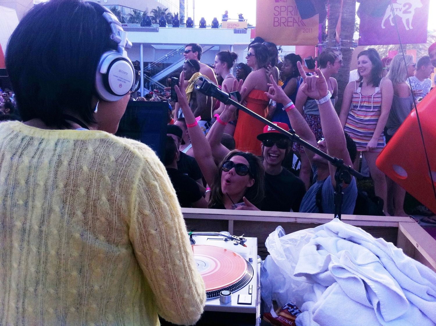 CANNES RADIO