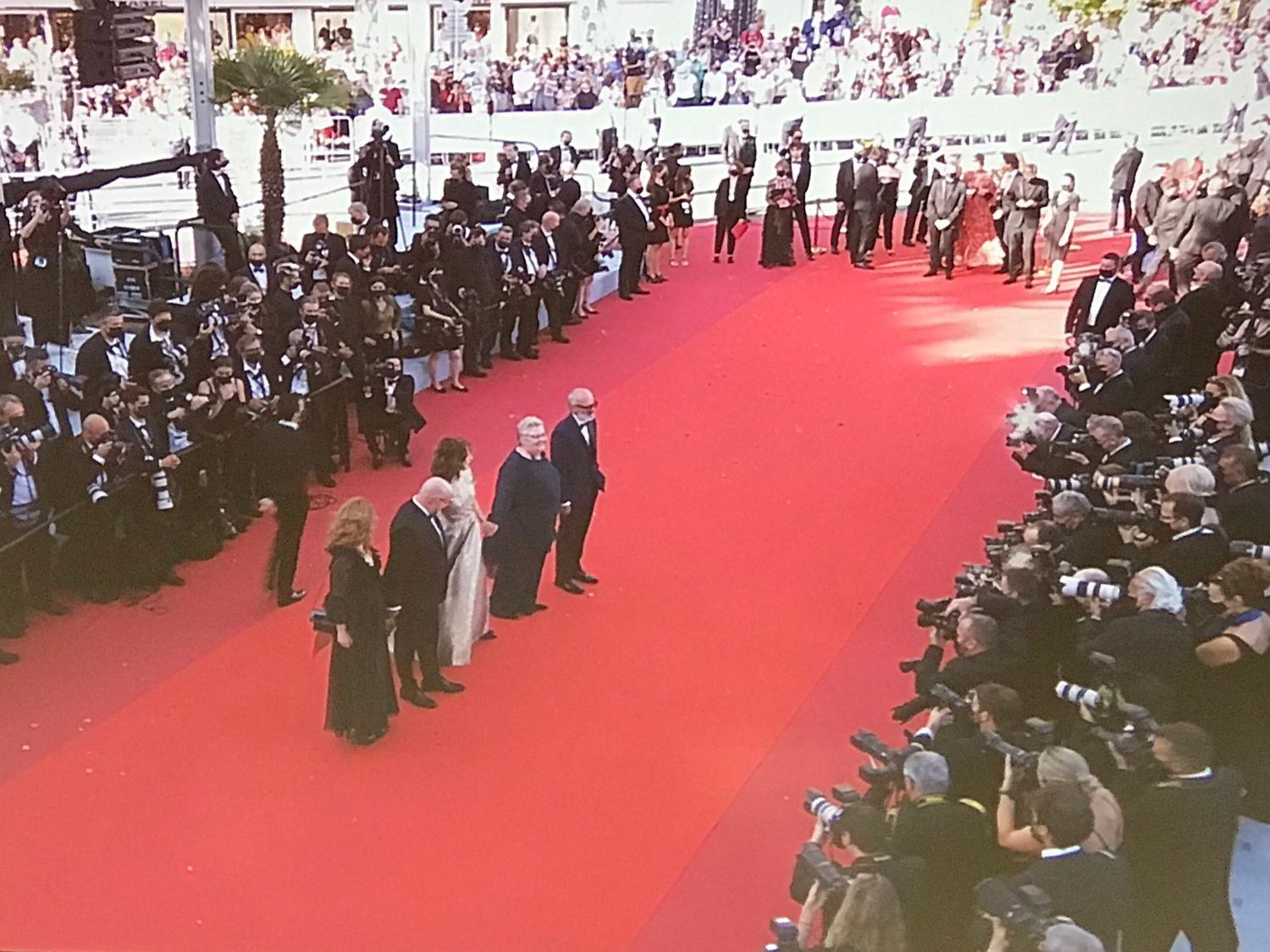 CANNES RADIO