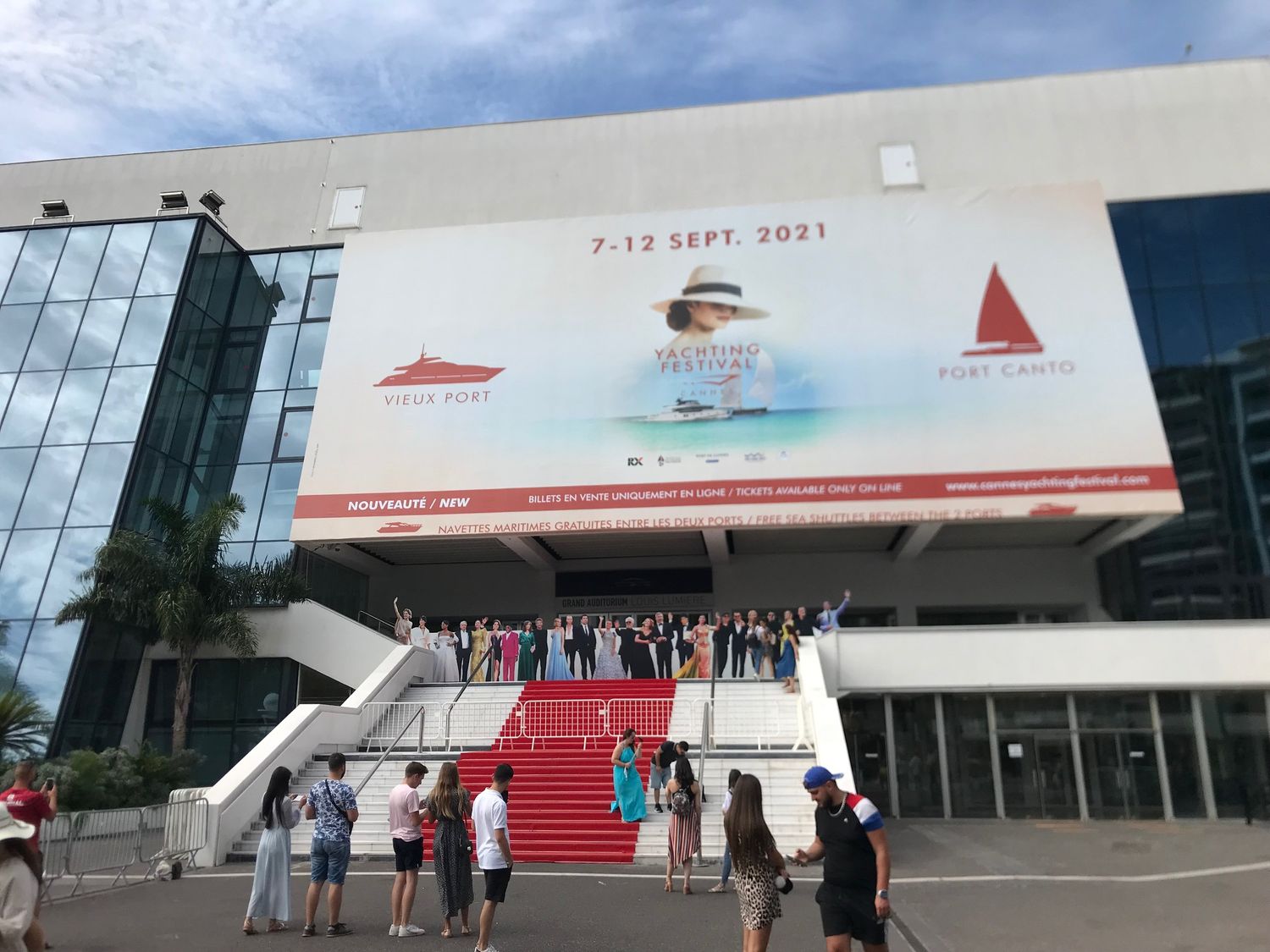 CANNES RADIO