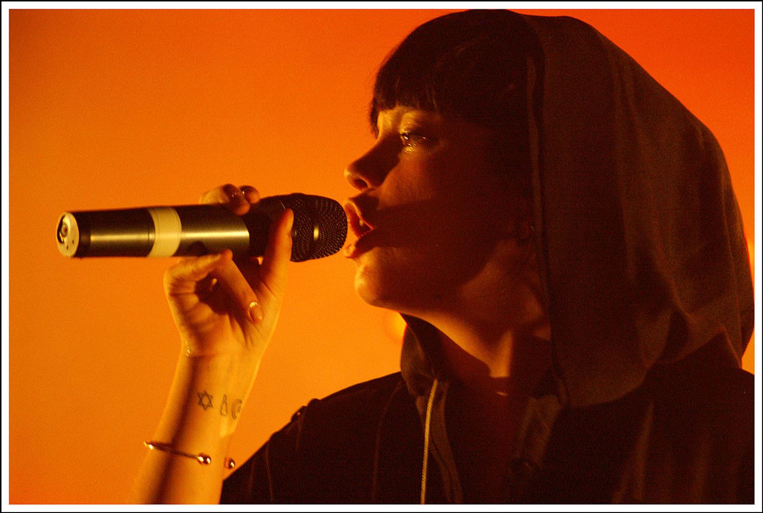 FLOR FM