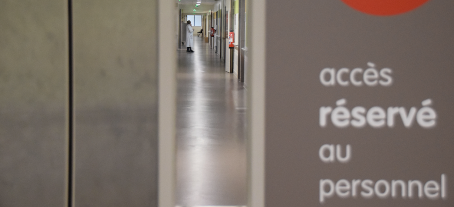 Image d'illustration. Les couloirs d'un hôpital.