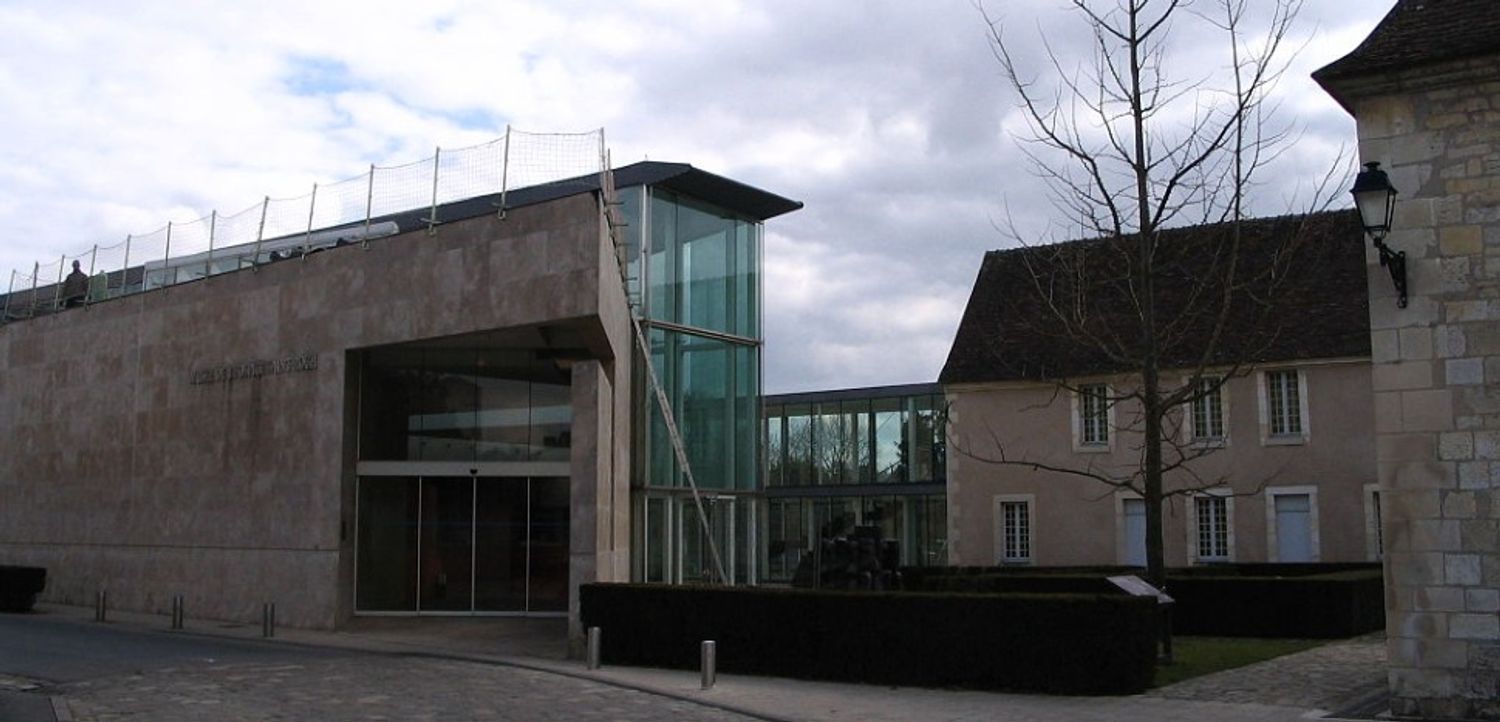 FORUM