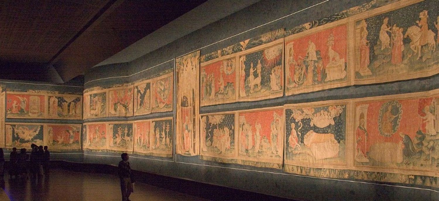 FORUM