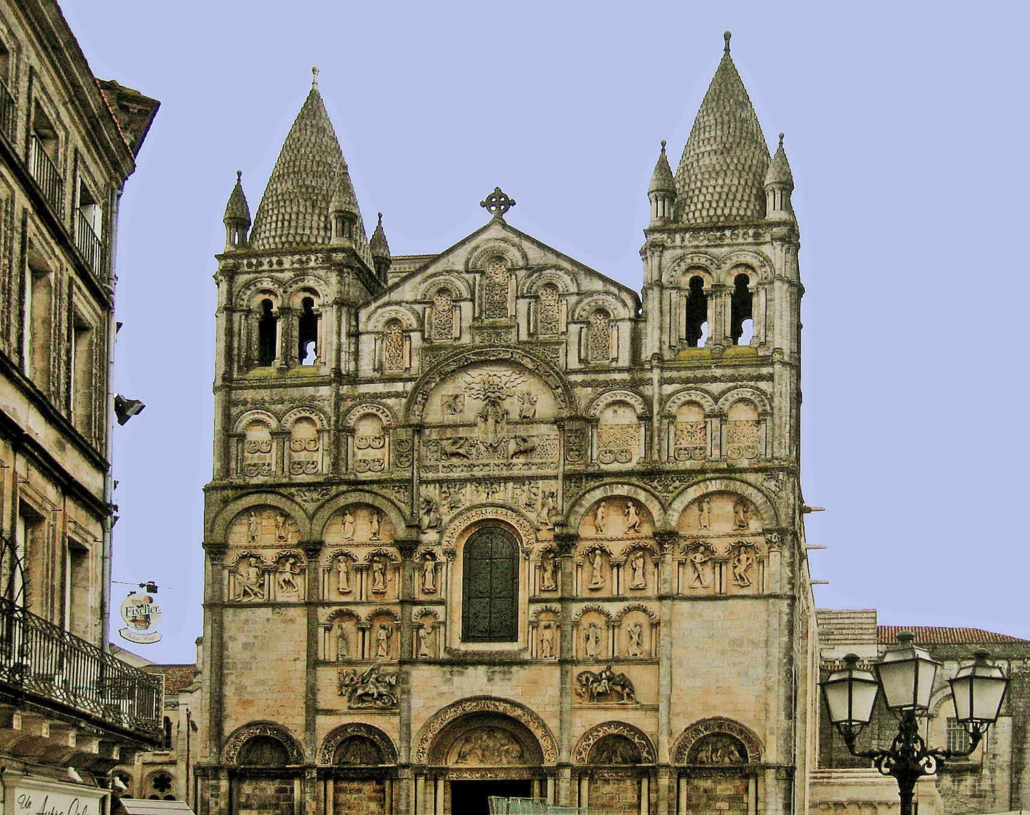 FORUM