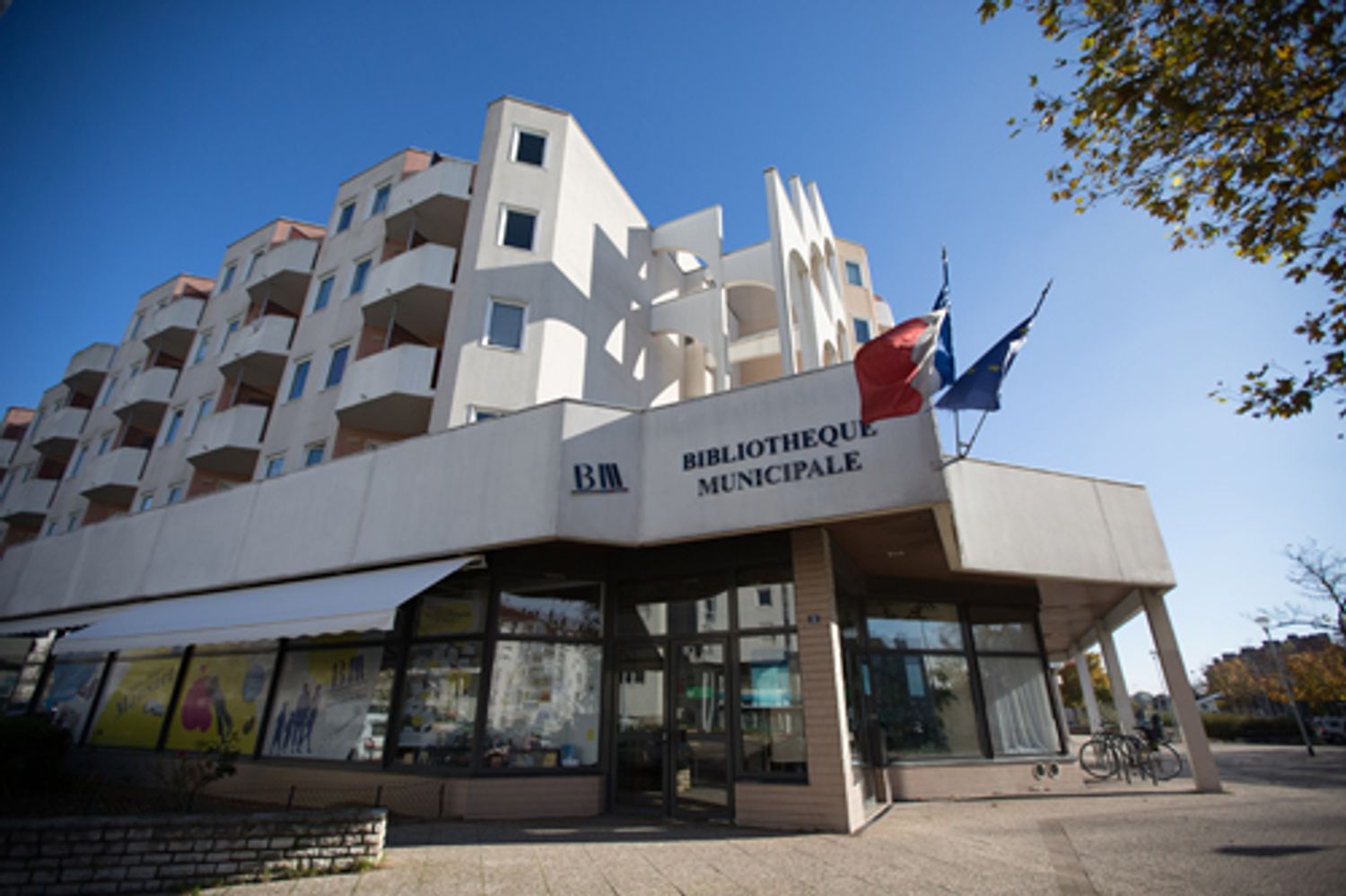 K6 FM