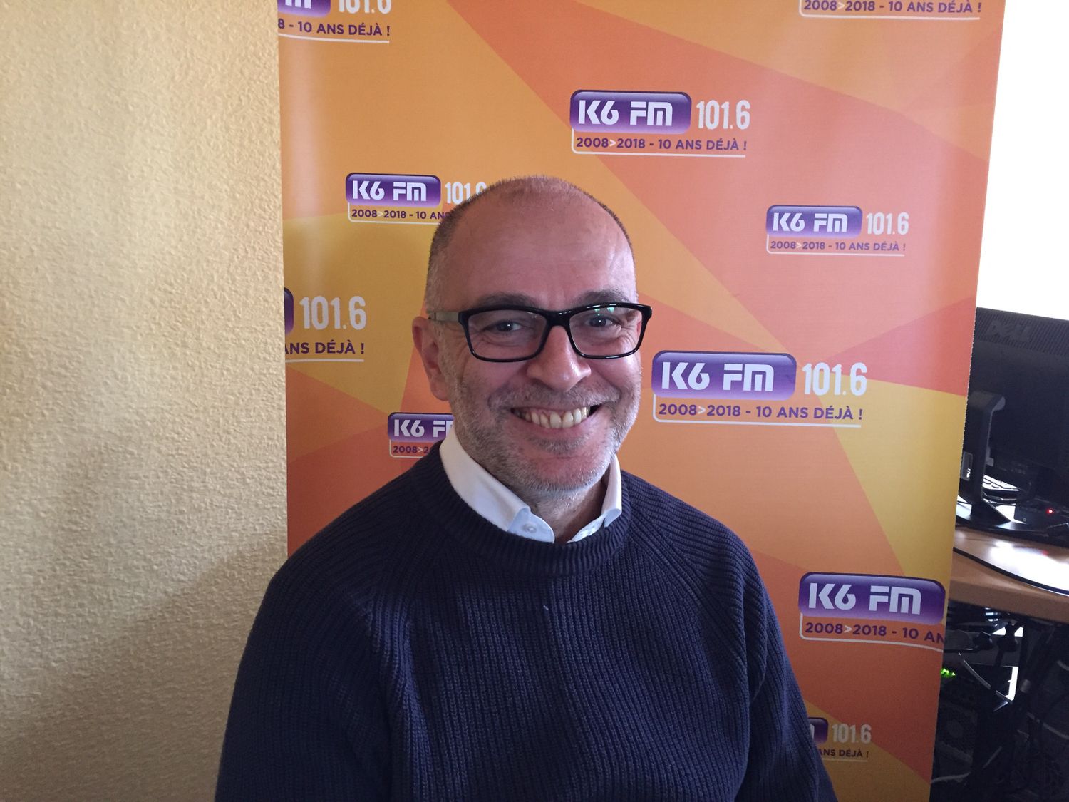 K6 FM