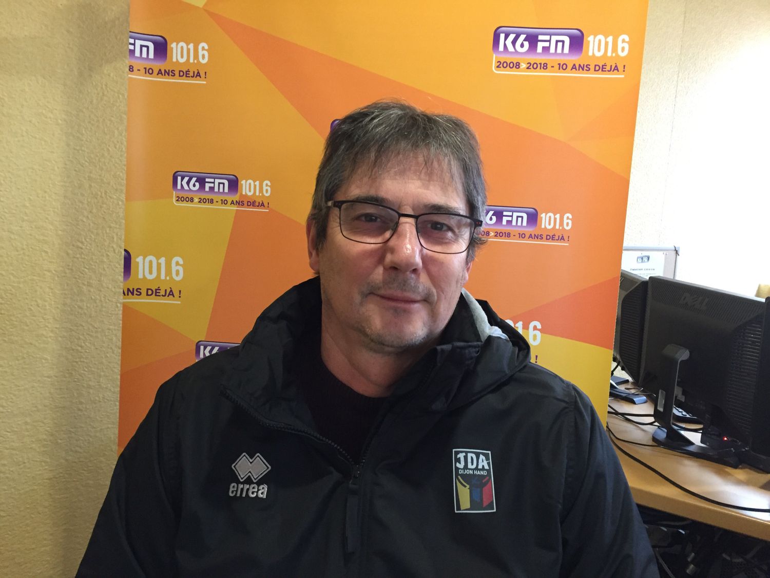 K6 FM