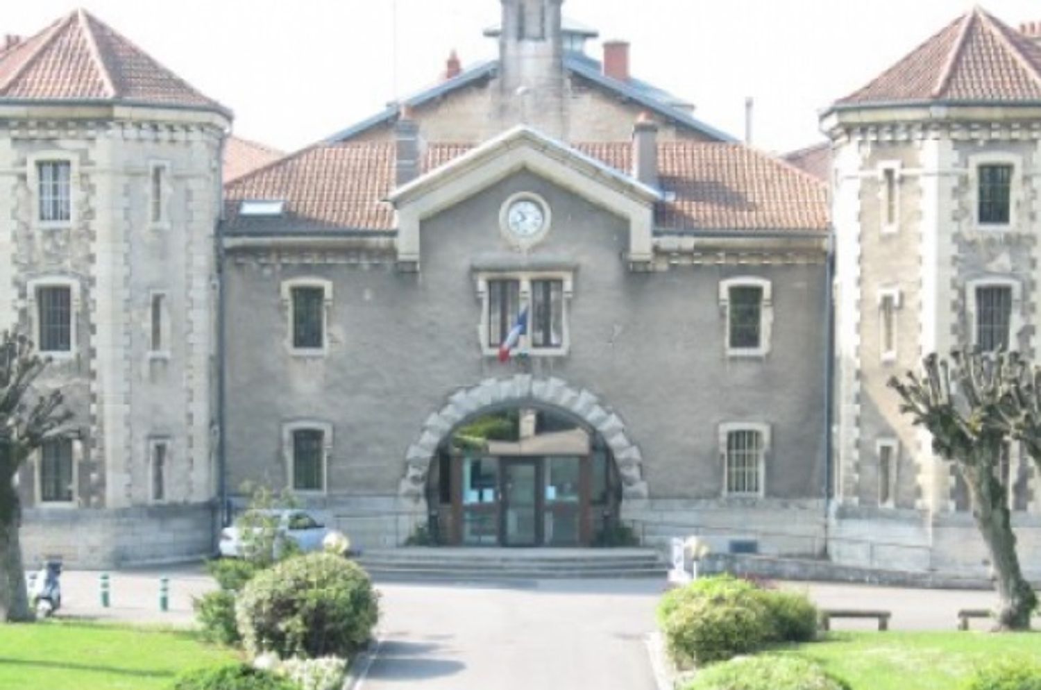 K6 FM