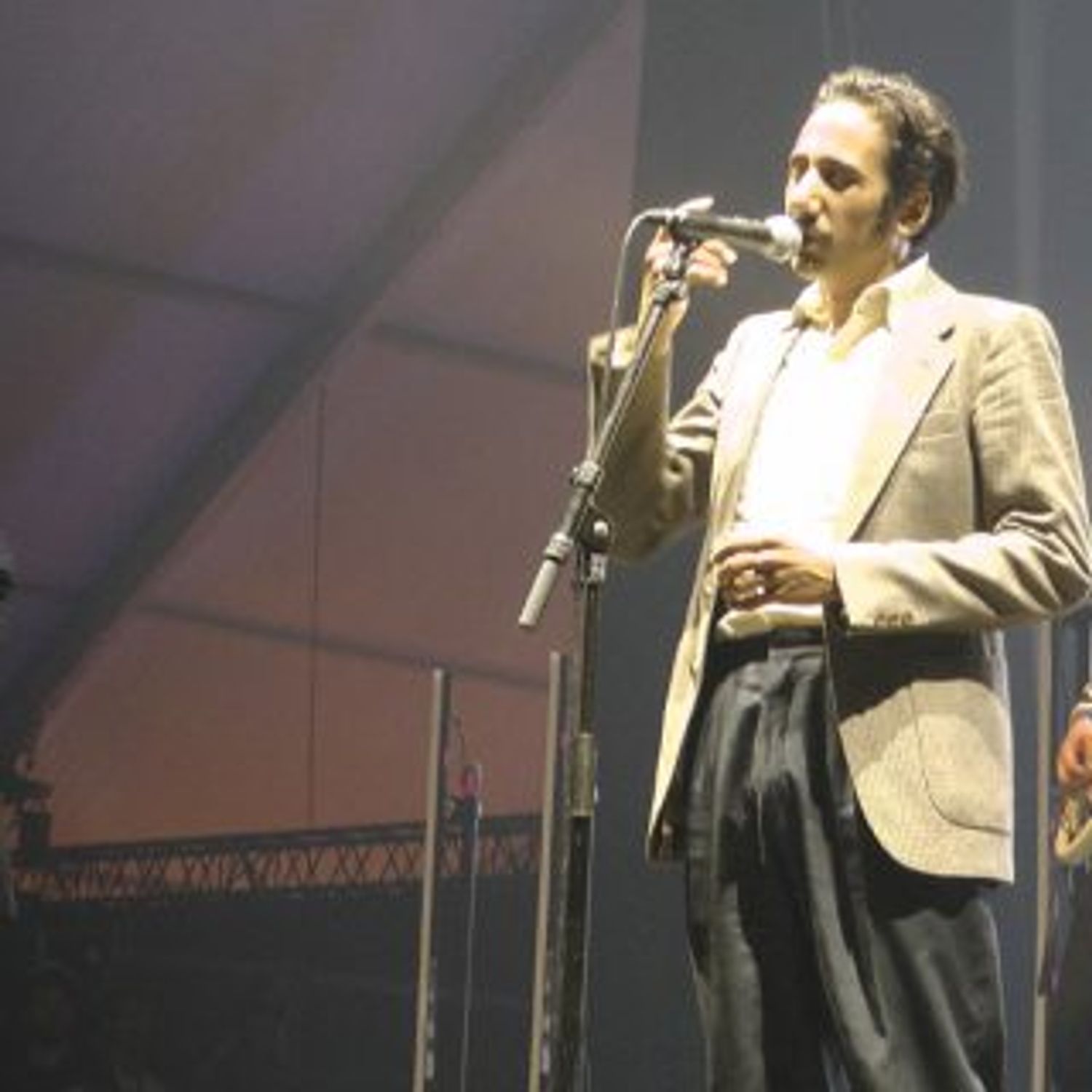 OUI FM