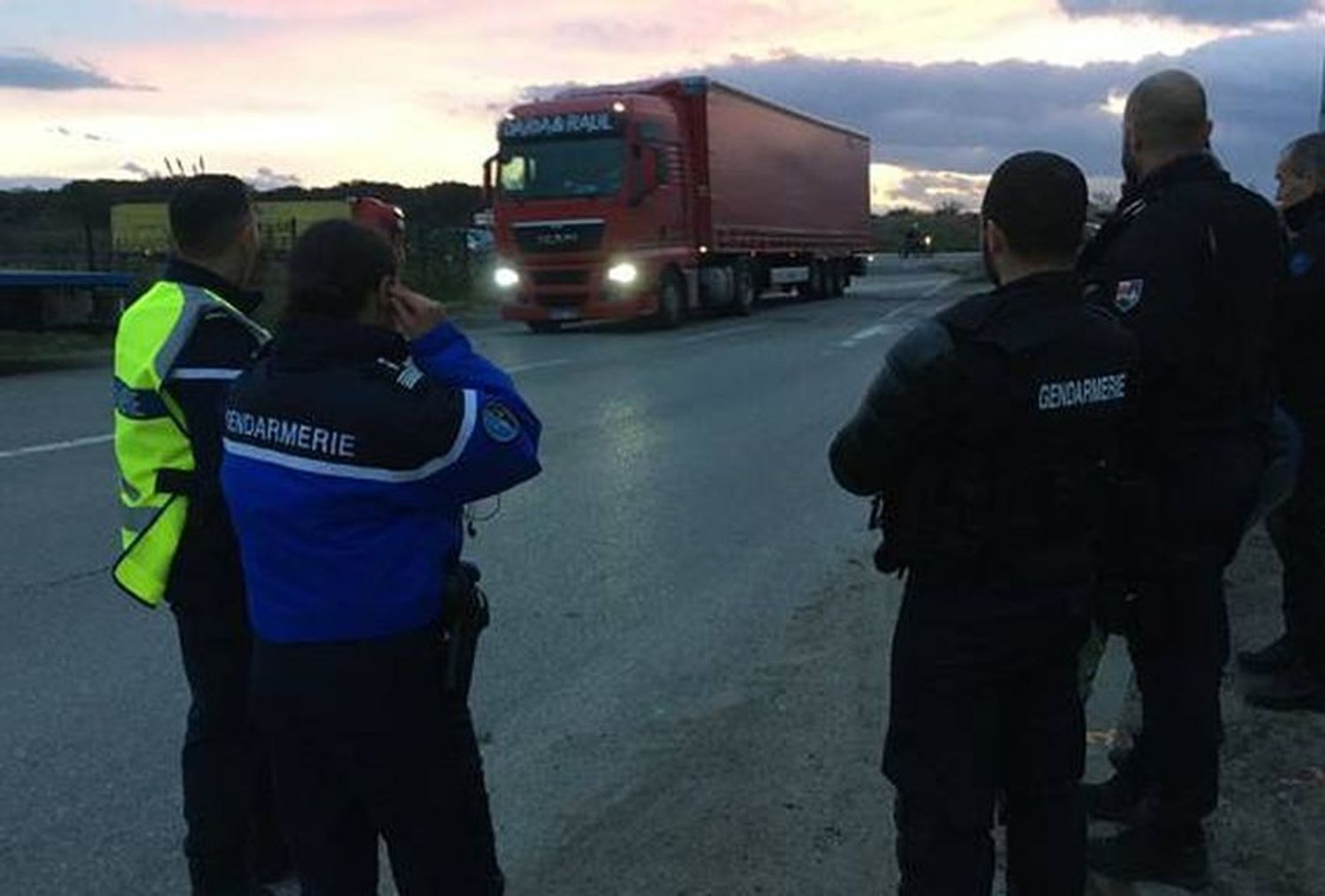 RADIO CAMARGUE