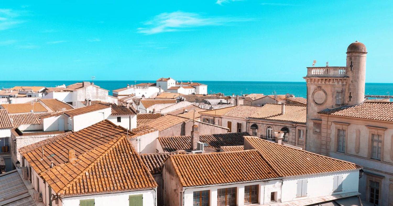 RADIO CAMARGUE