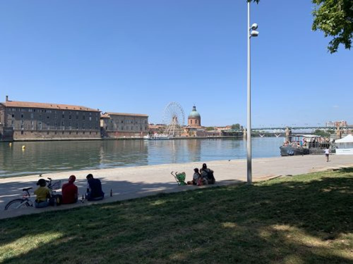 TOULOUSE FM