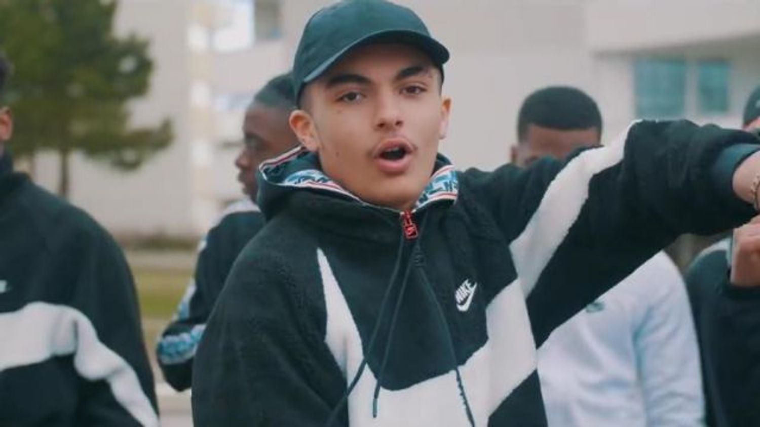 URBAN HIT