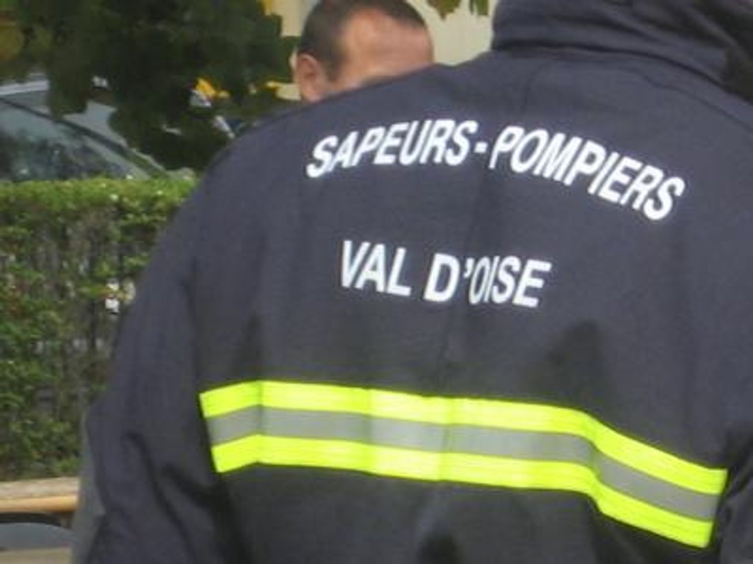 VOLTAGE