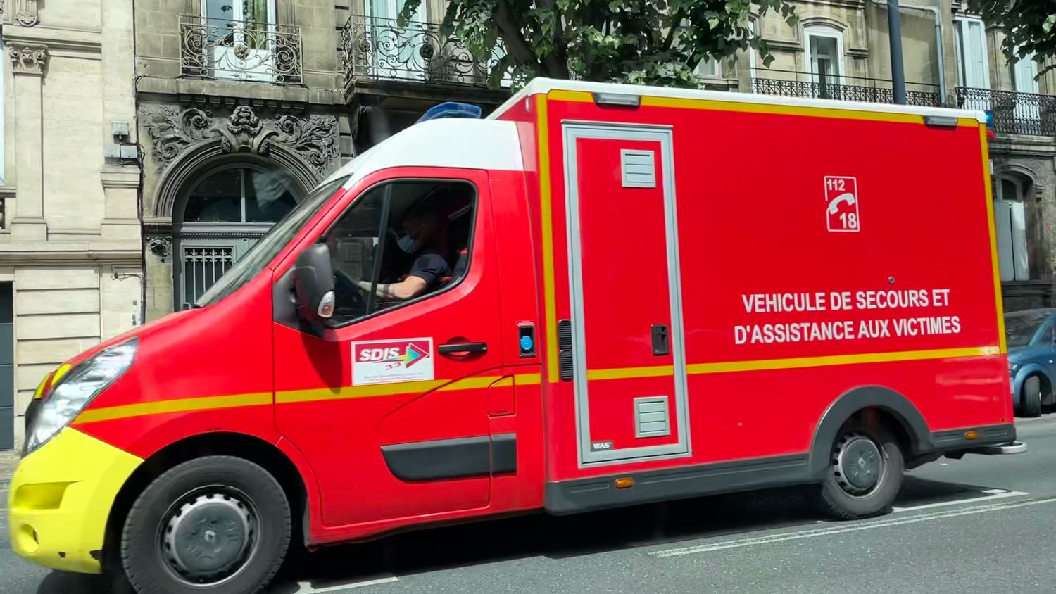 Gironde : un mort dans une violente collision entre une voiture et...