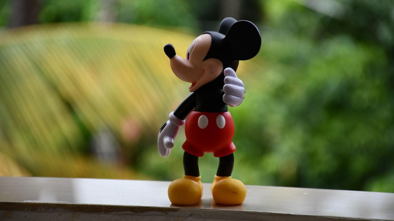 Mickey Mouse : Disney pourrait bientôt faire ses adieux à la...