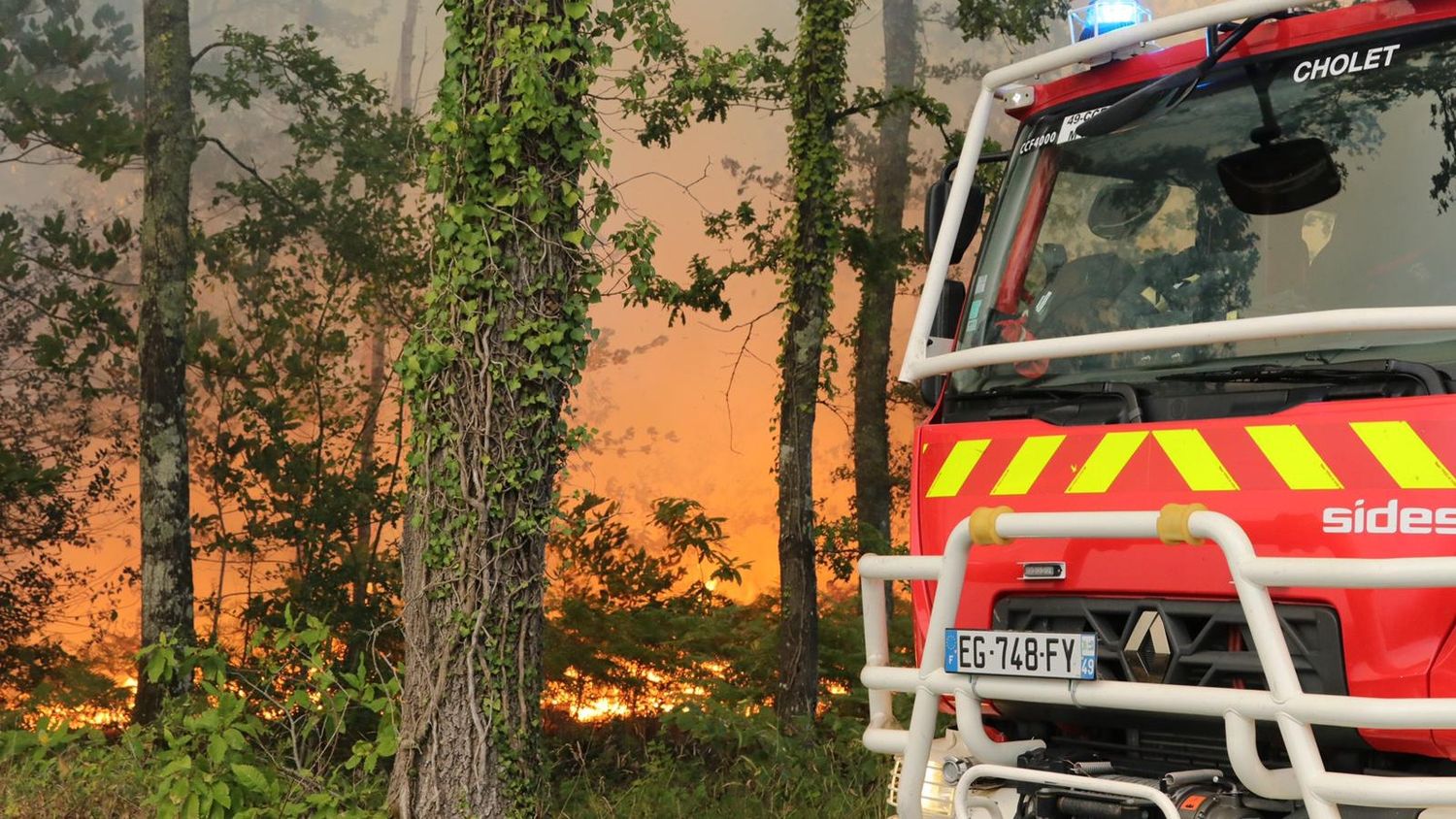 Maine-et-Loire : les fumées de l’incendie visibles depuis l’espace...