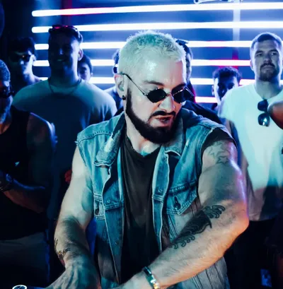 Waterfalls, le nouveau single club de James Hype