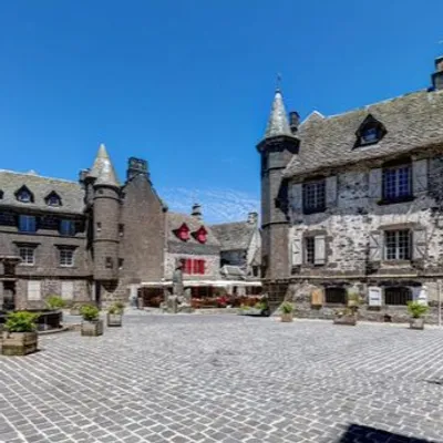 Ça vaut le détour : Les Templiers dans le Cantal
