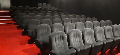 pathe rachete le cine cap vert et le futur cinema de la cite de la gastronomie