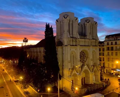 Les proches de victimes de l’attentat de la basilique Notre-Dame reçus par le juge d'instruction