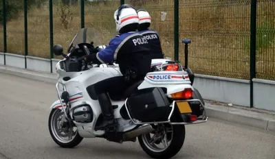 POLICE
