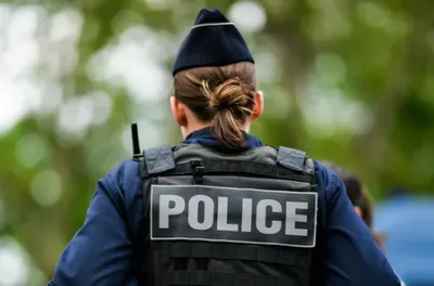 Policier 
