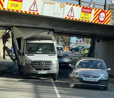Encore un Accident Sous le Pont de la Fonderie à Mulhouse