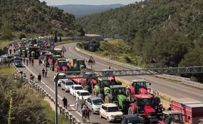Mécontentement des agriculteurs : état des lieux des blocages prévus lundi à la frontière espagnole