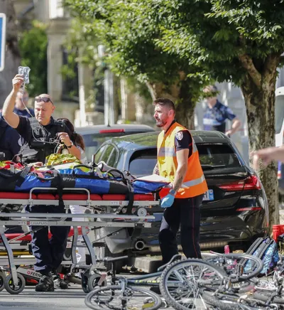 6 enfants à vélo fauchés à la Rochelle, 3 blessés grièvement 