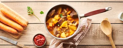 Goulash de bœuf à la hongroise