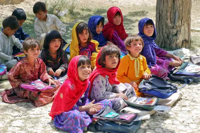 Afghanistan: les talibans interdisent désormais aux femmes l'accès à l'université