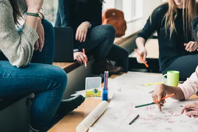 Pour 72% des jeunes le choix d'une orientation professionnelle arrive trop tôt 