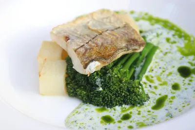 Filet de cabillaud sur lit de brocoli 