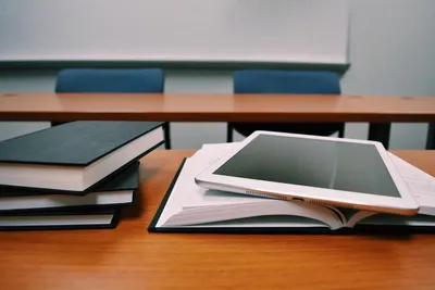 Record de France du plus jeune candidat au bac général et technologique à l'âge de 8 ans