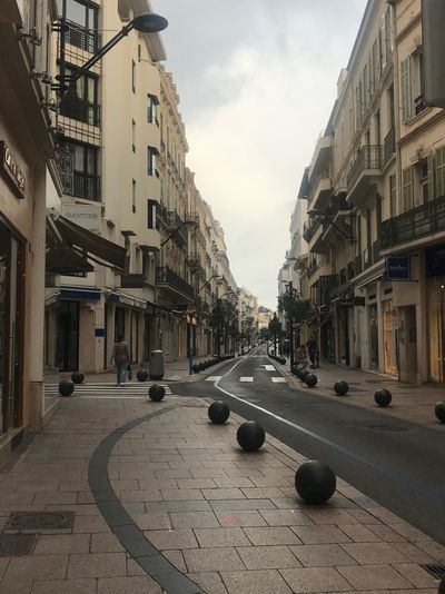 CANNES RADIO