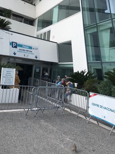 CANNES RADIO