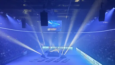 Anne Roumanoff remplit le Colisée