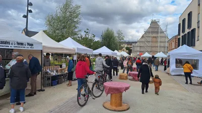Un marché Je Croqu'Eurélien à Lèves