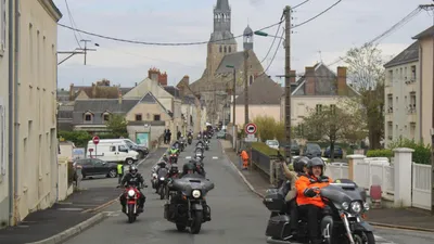 🔊 « Amen » ta moto à Bonneval