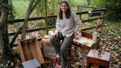 🔊A Châteaudun, « Mama Broc » redonne vie à des meubles oubliés 
