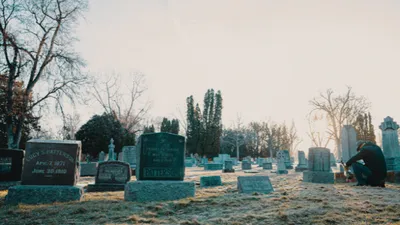 Un apéro pour parler de la mort à La Loupe