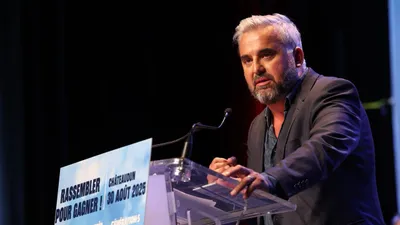 CHÂTEAUDUN – La gauche unitaire devant 2500 militants