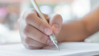 Le directeur académique d'Eure-et-Loir lance les épreuves du brevet...
